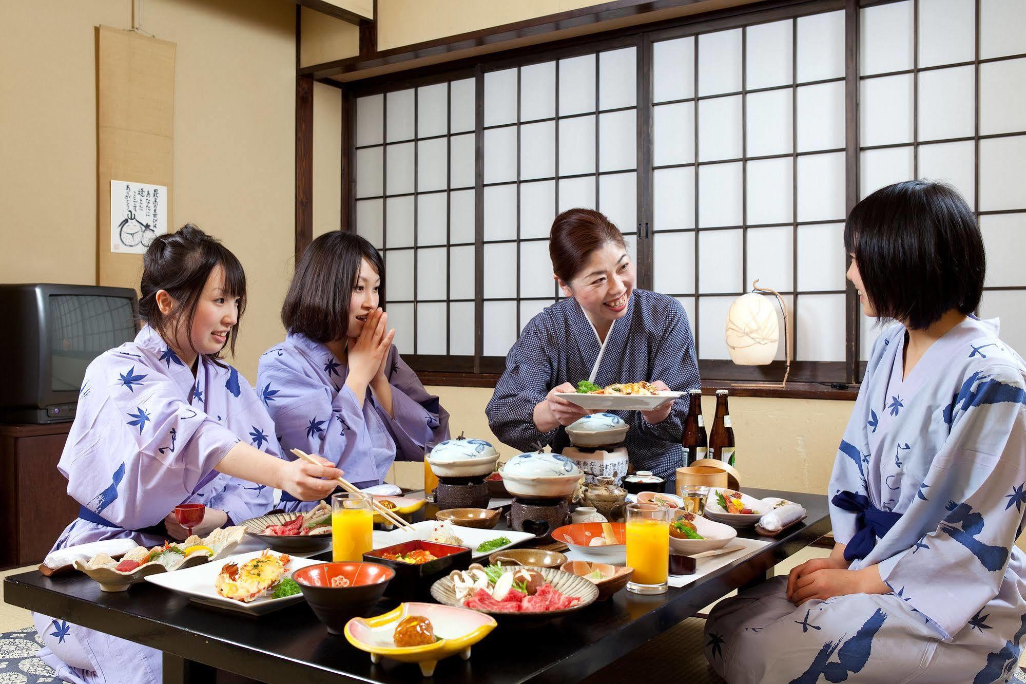 Tabi No Yado Satsuki Hotell Hita Eksteriør bilde